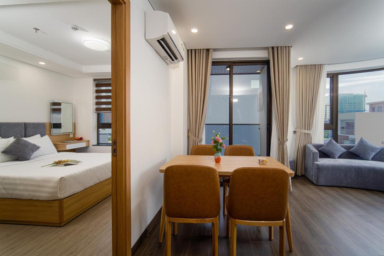 Hsuites Riverside Hotel And Apartment Дананг Екстер'єр фото