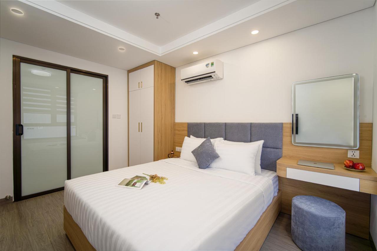 Hsuites Riverside Hotel And Apartment Дананг Екстер'єр фото