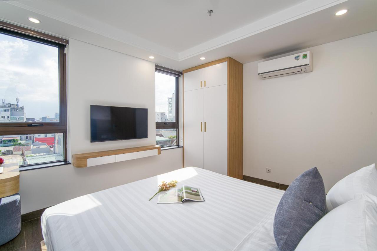Hsuites Riverside Hotel And Apartment Дананг Екстер'єр фото